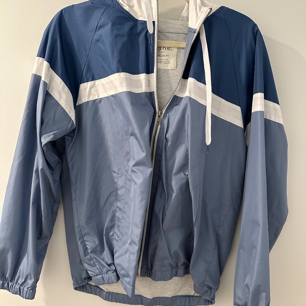 Zumiez windbreaker